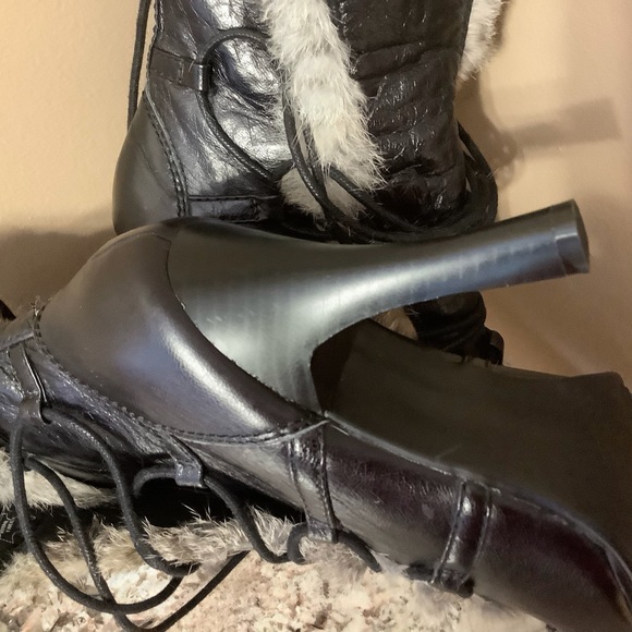 NWOT Moda Puison black booties. Size 8 - Picture 15 of 16